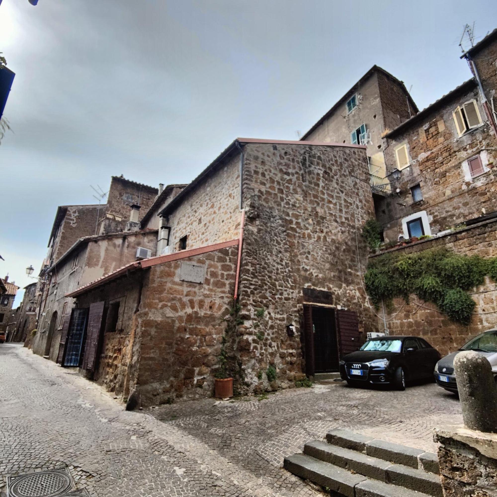 Maestosa Roccaforte Dei Principi, 3 Piani Tutti Per Voi! Sutri Exteriör bild
